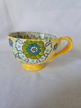 Load image into Gallery viewer, New Anthropologie Elka Ayaka Pedestal Mug