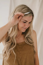 Load image into Gallery viewer, Necklace - In the Valley (Dear Heart)