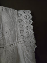 Load image into Gallery viewer, White Eyelet Blouse