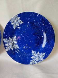 Studio 33 Winter Holiday Snowflake Plates