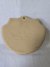 Load image into Gallery viewer, Vintage Brown Bag Angel with Lute Ornament/Cookie Art Mold