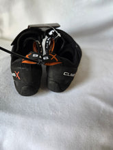 Load image into Gallery viewer, Climb X Rave Strap Climbing Shoes Black Sz 6.5