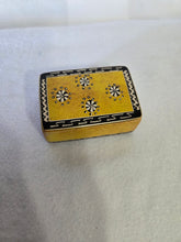 Load image into Gallery viewer, Yellow Trinket Box