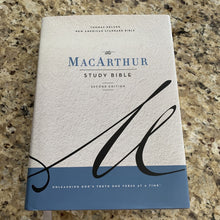 Load image into Gallery viewer, NASB MacArthur Study Bible, 2nd Edition, Hard Cover