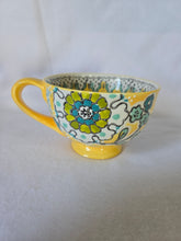 Load image into Gallery viewer, New Anthropologie Elka Ayaka Pedestal Mug