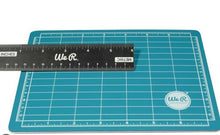 Load image into Gallery viewer, Crafter's Essentials Magnetic Cutting Mat &amp; Mini Ruler