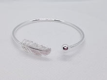 Load image into Gallery viewer, Feather Bracelet - Sterling Silver
